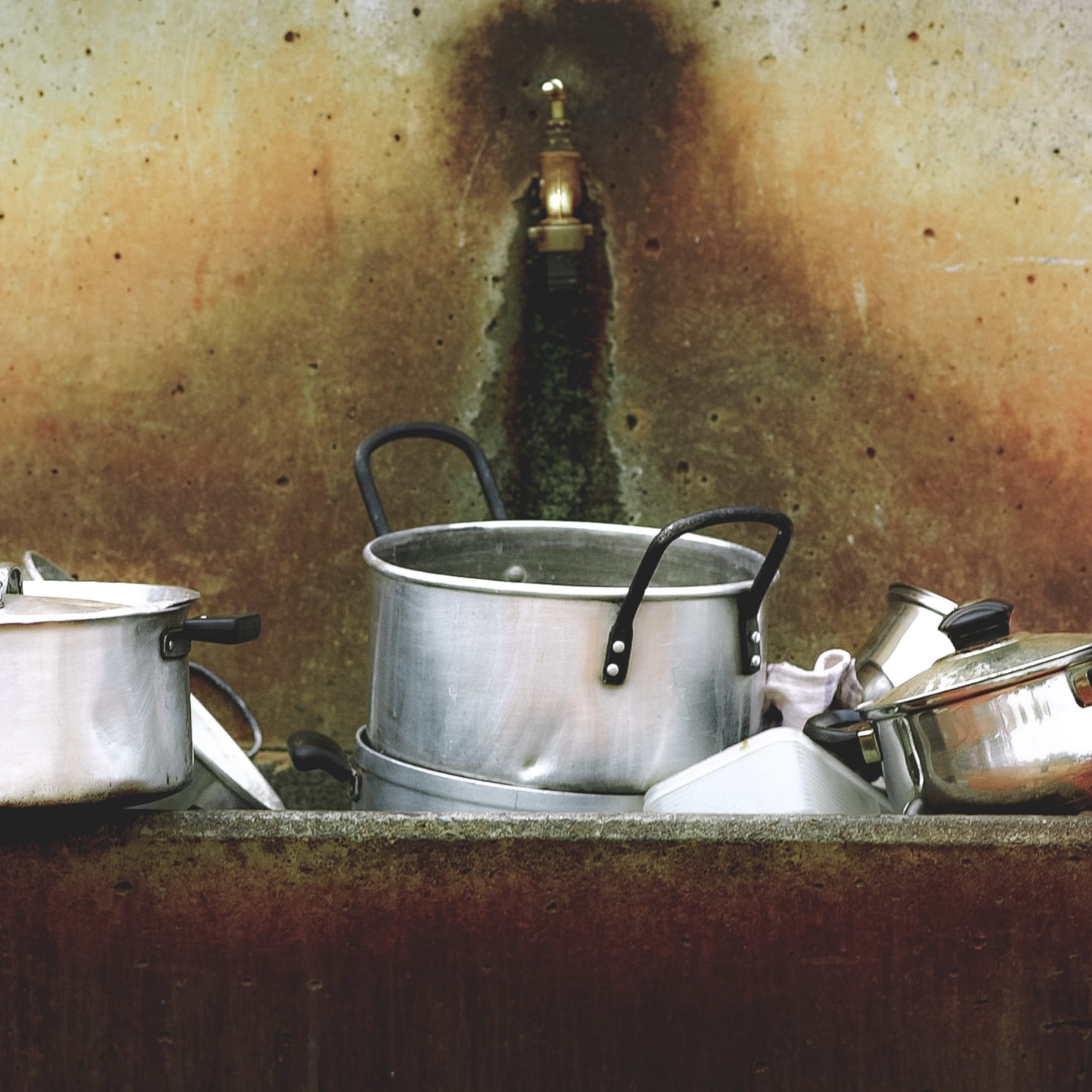Forced Labour cleaning and cooking