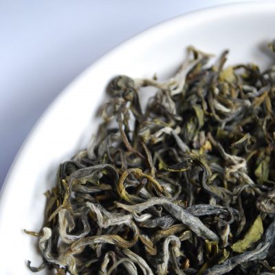 herbal tea leaves pic